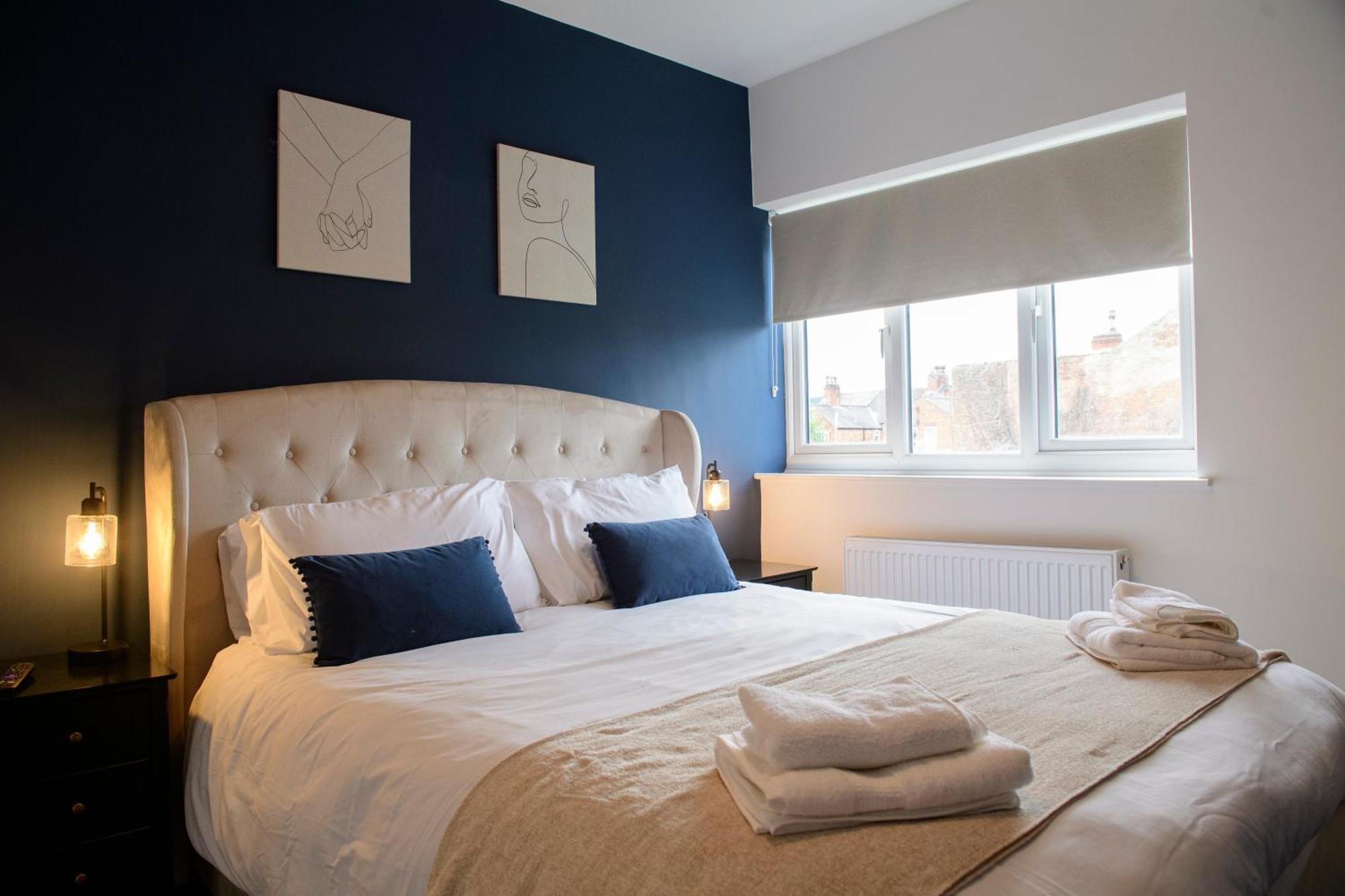 Stunning House - Sleeps 7 - 5 Mins Walk To Lincoln High Street - Parking - Wifi Villa Bagian luar foto