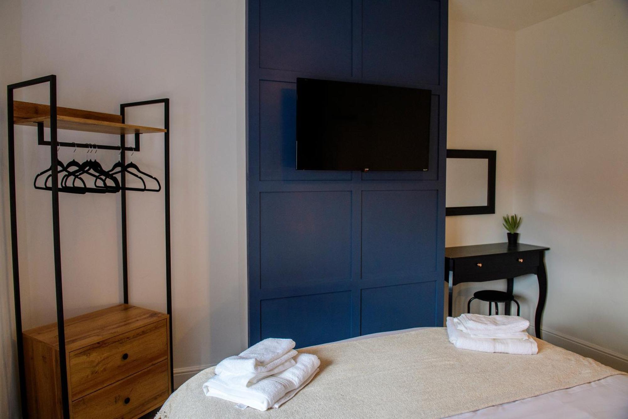 Stunning House - Sleeps 7 - 5 Mins Walk To Lincoln High Street - Parking - Wifi Villa Bagian luar foto