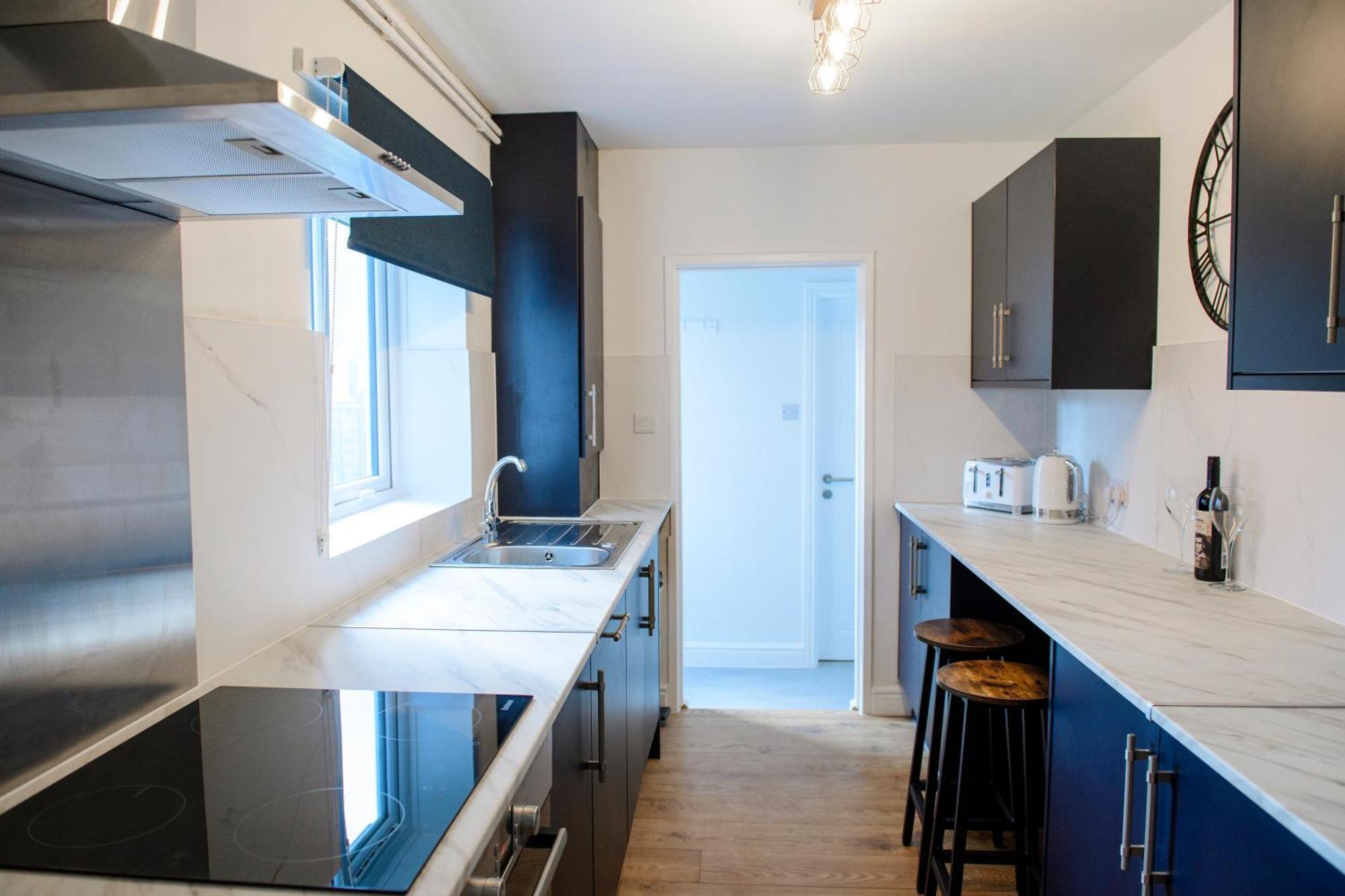 Stunning House - Sleeps 7 - 5 Mins Walk To Lincoln High Street - Parking - Wifi Villa Bagian luar foto